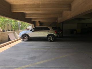Foto 12 de Cocheras fijas en excelente ubicación