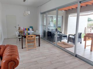 Foto 8 de Casa en venta en Barrio Barbarita, Tigre.