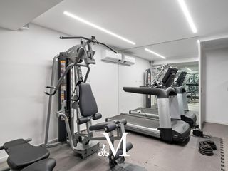 Foto 33 de Casa moderna en Belgrano R con pileta y gimnasio