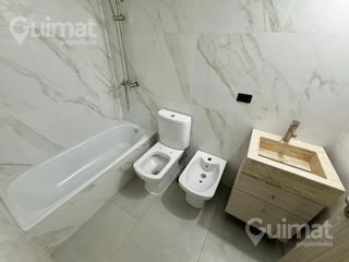Foto 9 de 142M2 - Excelente 4 amb.  Blacon Terraza con parrilla - Opcional Cochera, Full Amenities