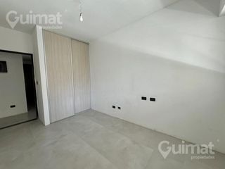 Foto 13 de 142M2 - Excelente 4 amb.  Blacon Terraza con parrilla - Opcional Cochera, Full Amenities
