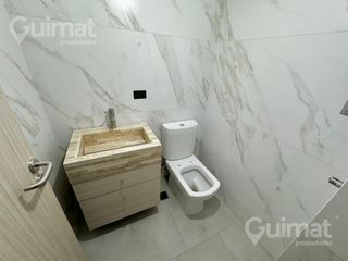Foto 21 de 142M2 - Excelente 4 amb.  Blacon Terraza con parrilla - Opcional Cochera, Full Amenities
