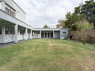 Foto 38 de Casa en Venta en Funes. 10 ambientes.