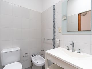 Foto 49 de Casa en Venta en Funes. 10 ambientes.