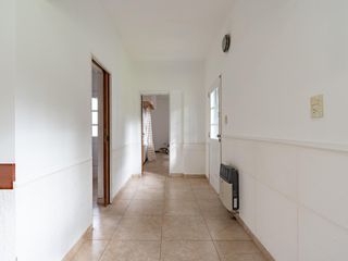 Foto 28 de Casa en Venta en Funes. 10 ambientes.