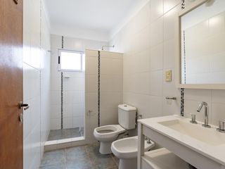 Foto 63 de Casa en Venta en Funes. 10 ambientes.