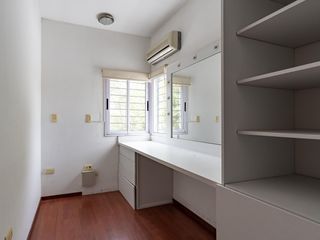 Foto 45 de Casa en Venta en Funes. 10 ambientes.