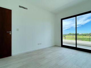 Foto 35 de Casa en Venta en Canton al Golf - Canton Golf - vista al lago