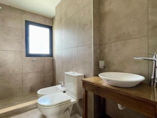 Foto 53 de Casa en Venta en Canton al Golf - Canton Golf - vista al lago