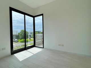 Foto 54 de Casa en Venta en Canton al Golf - Canton Golf - vista al lago