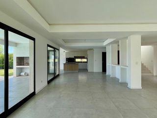 Foto 16 de Casa en Venta en Canton al Golf - Canton Golf - vista al lago
