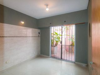 Foto 37 de Departamento en venta - 3 dormitorios 1 baño - 69mts2 cubiertos - Lomas Del Mirador