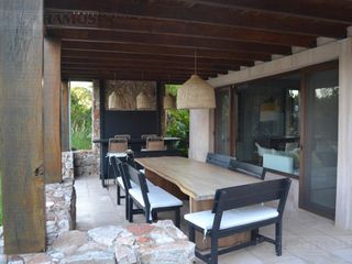 Foto 7 de Casa con 4 dormitorios en venta   en  Santa Barbara