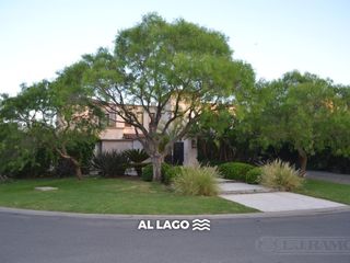 Foto 1 de Casa con 4 dormitorios en venta   en  Santa Barbara