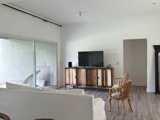 Foto 8 de casa en venta- barrio barbarita.
