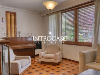 Foto 5 de Casa en Alquiler Temporario con Pileta Mar del Plata