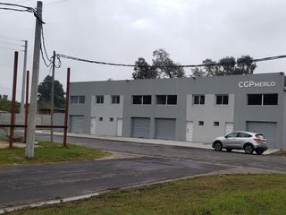 Foto 10 de DEPOSITOS ALQUILER 134 M2  POLO 21  Pontevedra Merlo