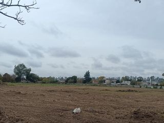 Foto 2 de Terreno en  venta en H. Yrigoyen 16700