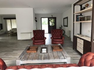 Foto 15 de Santa Maria de Tigre Casa en venta frente a las amarras