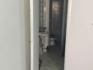 Foto 6 de Oficina en venta - 1 Baño - 40Mts2 - Balvanera
