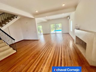 Foto 6 de Barrio Los Castaños casa en venta de 3 dormitorios y dependencias. | Nordelta