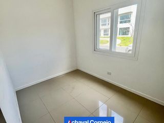 Foto 14 de Barrio Los Castaños casa en venta de 3 dormitorios y dependencias. | Nordelta