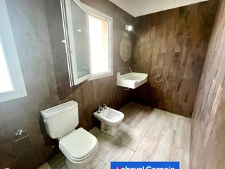 Foto 18 de Barrio Los Castaños casa en venta de 3 dormitorios y dependencias. | Nordelta