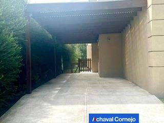 Foto 3 de Barrio Los Castaños casa en venta de 3 dormitorios y dependencias. | Nordelta