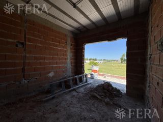 Foto 15 de Venta de casa en construcción de 6 ambientes con piscina  en Area 60