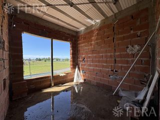 Foto 14 de Venta de casa en construcción de 6 ambientes con piscina  en Area 60