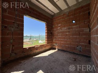 Foto 6 de Venta de casa en construcción de 6 ambientes con piscina  en Area 60