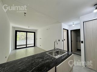 Foto 2 de 54m2. Excelente 2 amb.  gran balcón Corrido. Opcional Cochera Full amenities