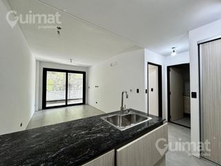 Foto 3 de 54m2. Excelente 2 amb.  gran balcón Corrido. Opcional Cochera Full amenities