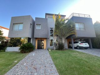 Foto 43 de Casa en venta en barrio San Isidro Labrador, Villanueva, Tigre