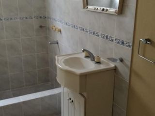 Foto 4 de PH en venta - 2 Dormitorios 1 Baño - 121Mts2 - Alejandro Korn