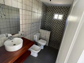 Foto 14 de Casa en venta - 2 dormitorios 1 baño - 1000 mts2 - Punta Indio