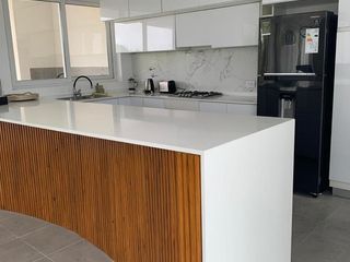 Foto 10 de Alquiler Temporal Casa con Piscina en Barrio Senderos IV Costa Esmeralda