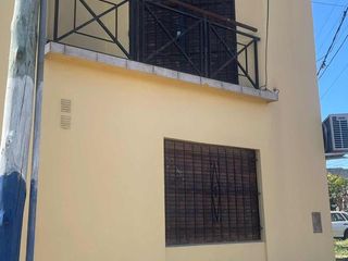 Foto 3 de Duplex en venta - 2 Dormitorios 2 Baños - 80Mts2 - Los Hornos