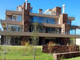 Foto 4 de Duplex de tres ambientes en venta. Nordelta, Castaños, Complejo Las Piedras