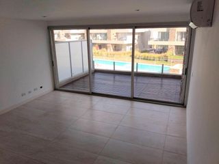 Foto 6 de Duplex de tres ambientes en venta. Nordelta, Castaños, Complejo Las Piedras