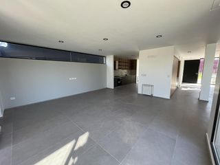 Foto 10 de Casa en Brisas de Adrogué