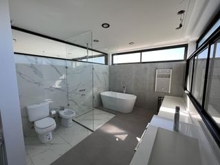 Foto 35 de Casa en Brisas de Adrogué