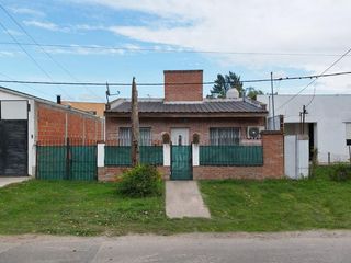 Foto 1 de Casa en Venta en Lisandro Olmos