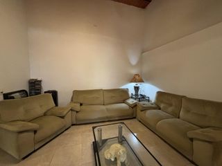 Foto 2 de Venta Casa 4 ambientes más departamento 2 ambientes en terraza, lote propio!!
