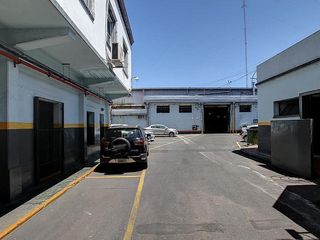 Foto 15 de Depósito en  Alquiler