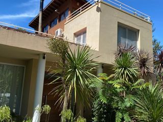 Foto 13 de Carilo Casa en a la venta a 2 cuadras del mar