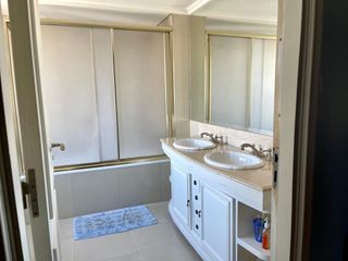 Foto 7 de Chateau Libertador - Excelente esquinero de 300 mts en venta.