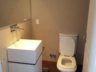 Foto 3 de VENTA CON RENTA 2 AMB. VISTA AL RIO PISO ALTO - ZENCITY PUERTO MADERO SIN COCHERA