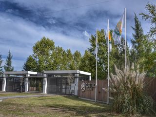 Foto 1 de Terreno en venta - 980mts2 - El Retiro, Coronel Brandsen