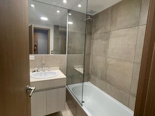 Foto 8 de Venta Departamento Premium centro - Bariloche - Vista y acceso al Lago